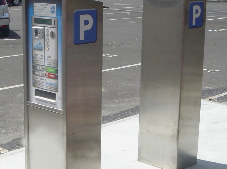 Outdoor kiosk